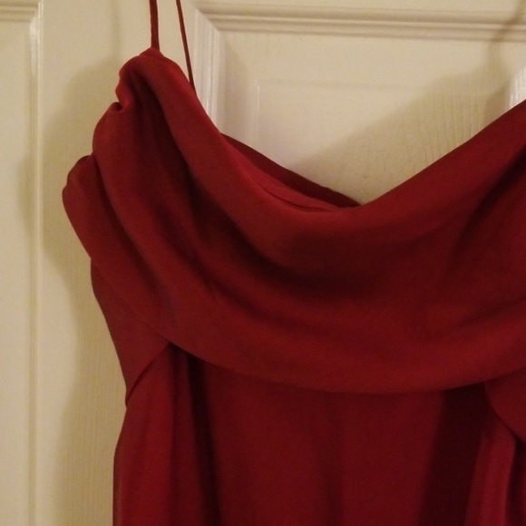 Dress - Picture 8 of 8